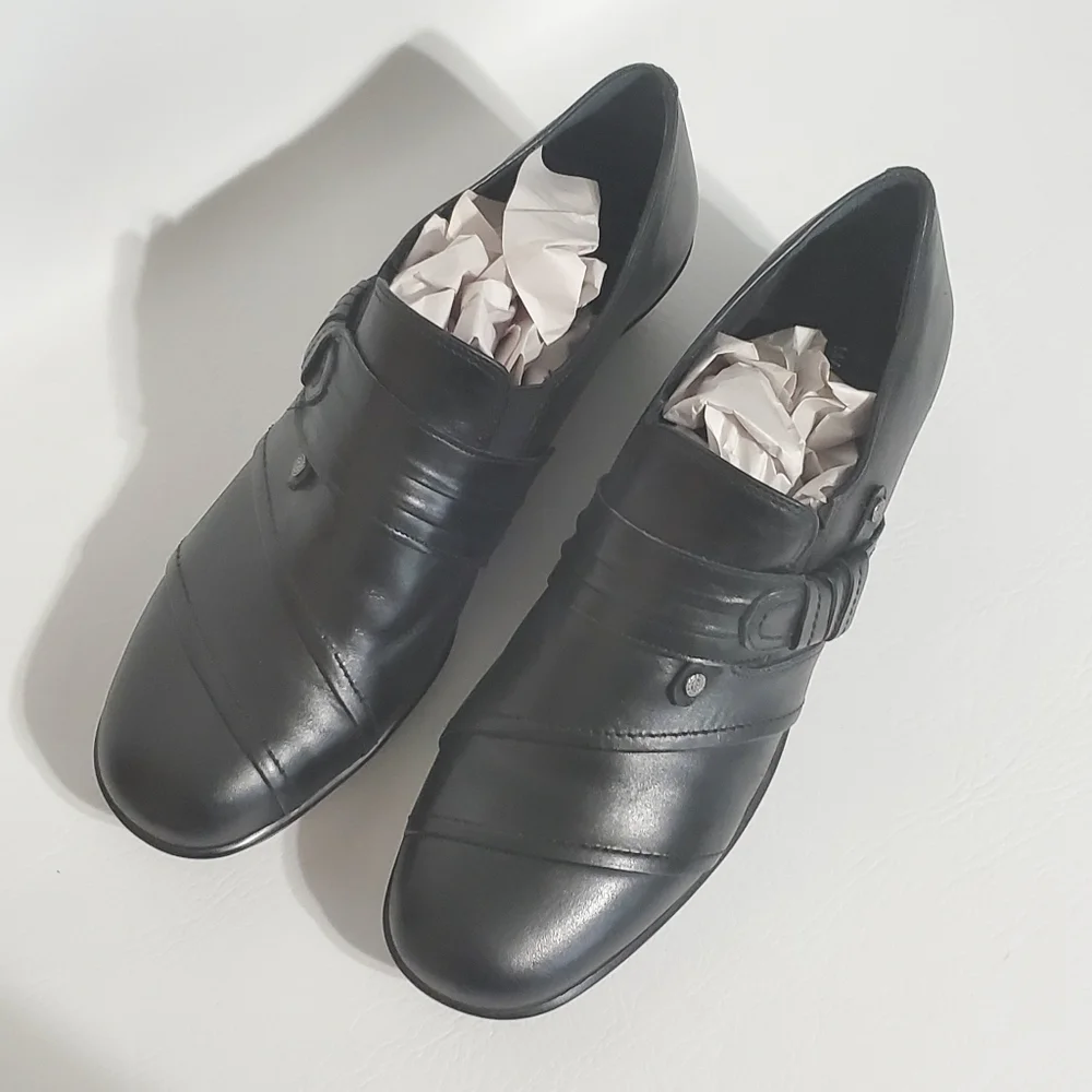 Walking Cradle Loafers Black Leather Upper